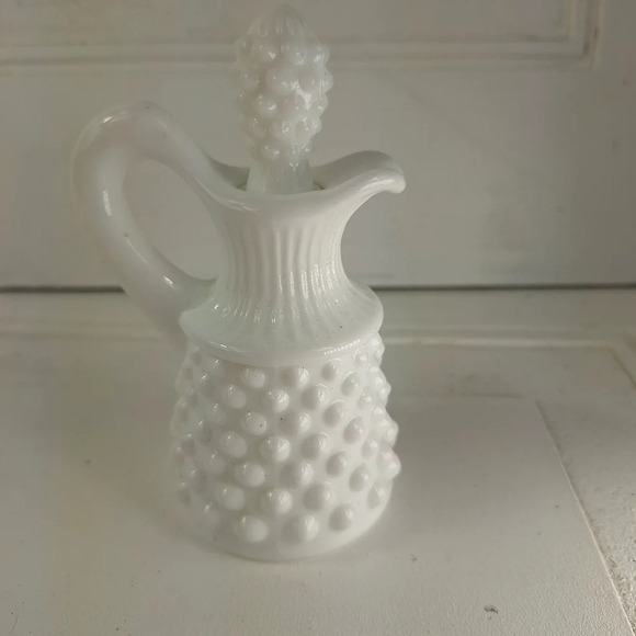 Vintage Fenton Hobnail Milk Glass  Cruet  Bottle With Stopper - Picture 3 of 10